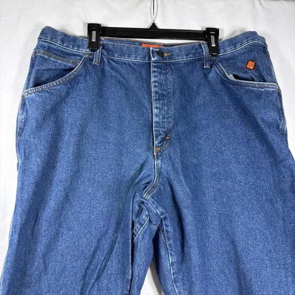 Wrangler FR Riggs Workwear Jeans Mens 42x32 Flame Resistant Carpenter FR3W020 - Picture 2 of 16